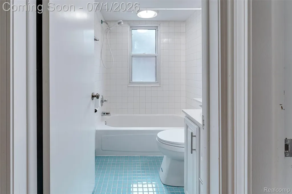 31979 Kathryn Street Garden City City MI 48135
