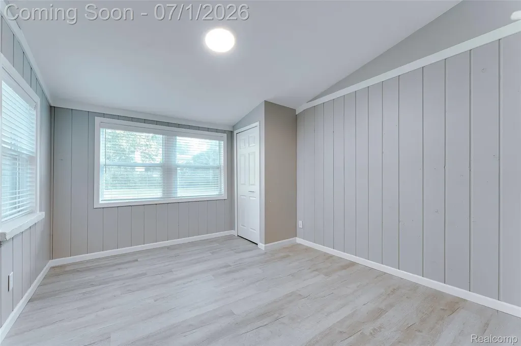 31979 Kathryn Street Garden City City MI 48135