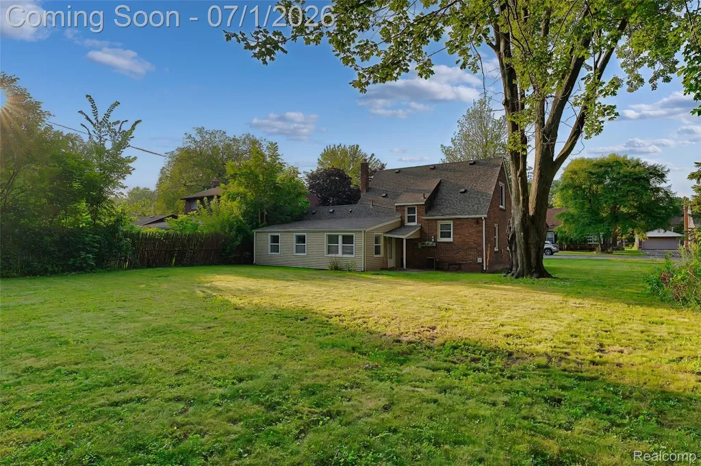 31979 Kathryn Street Garden City City MI 48135