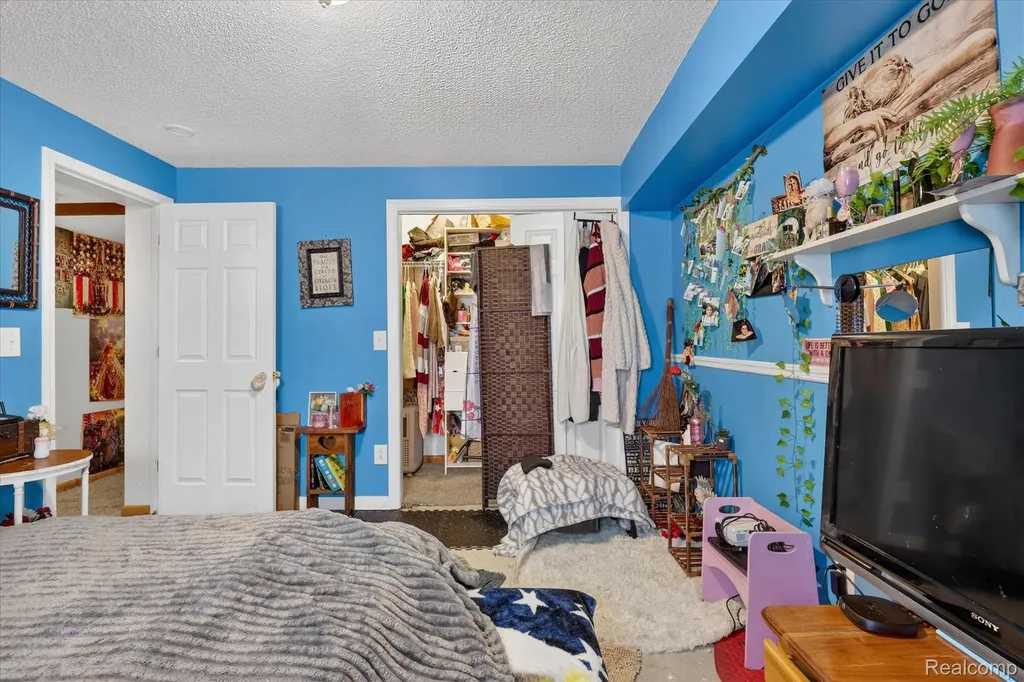 17 E White Lake Dr, Twin Lakes, Mi 49457 Drive Dalton Township MI 49457