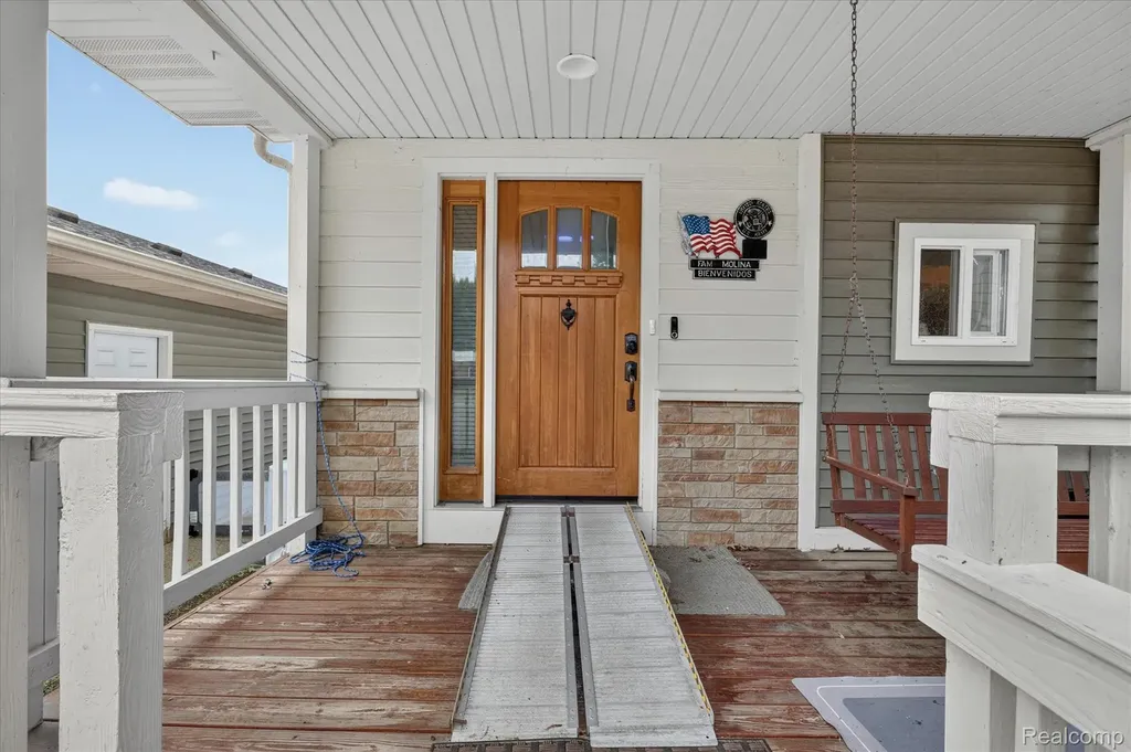 17 E White Lake Dr, Twin Lakes, Mi 49457 Drive Dalton Township MI 49457