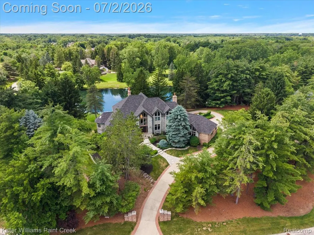 6263 Canter Creek Trail Grand Blanc Charter Township MI 48439