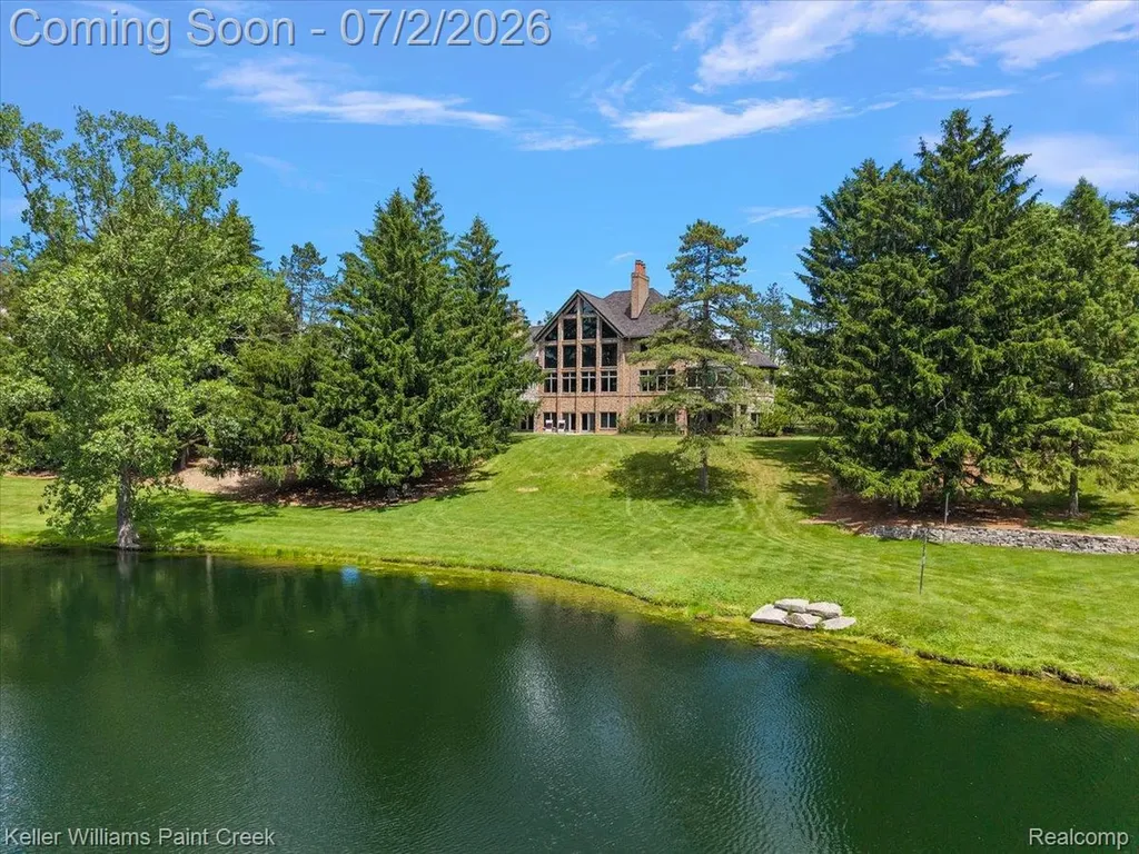 6263 Canter Creek Trail Grand Blanc Charter Township MI 48439