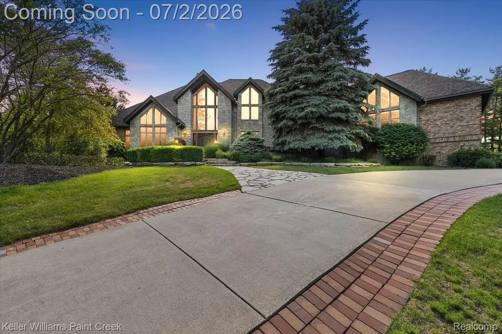 6263 Canter Creek Trail Grand Blanc Charter Township MI 48439