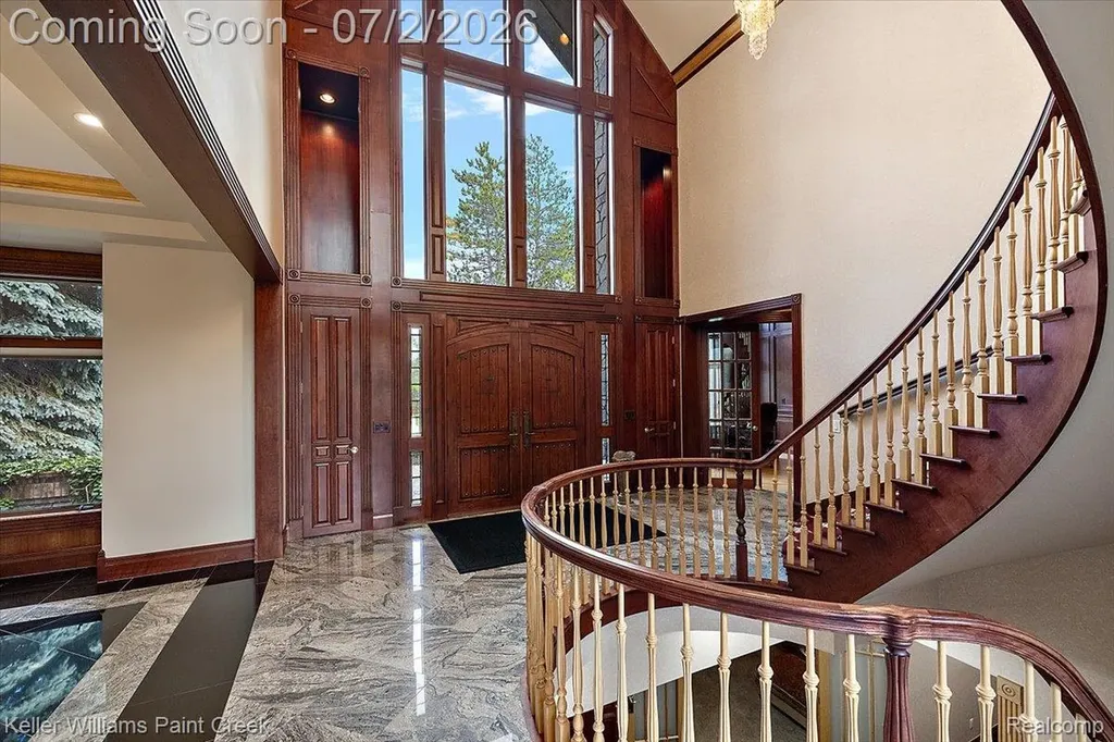 6263 Canter Creek Trail Grand Blanc Charter Township MI 48439