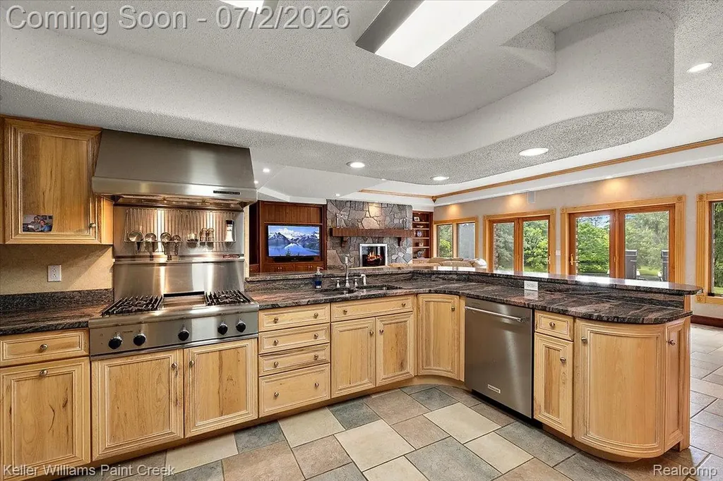 6263 Canter Creek Trail Grand Blanc Charter Township MI 48439
