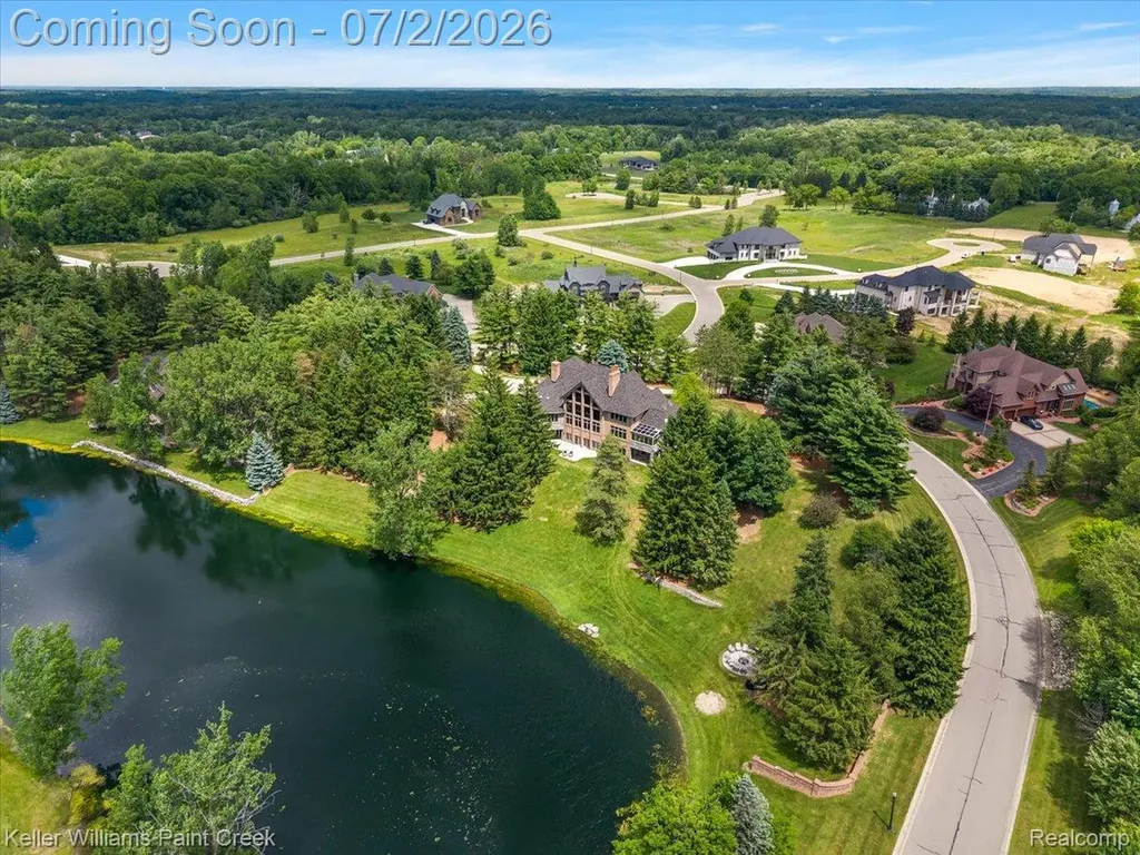 6263 Canter Creek Trail Grand Blanc Charter Township MI 48439
