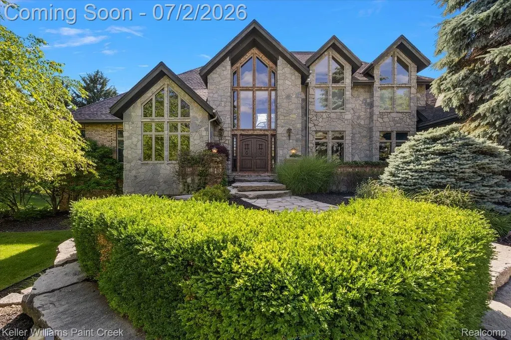 6263 Canter Creek Trail Grand Blanc Charter Township MI 48439