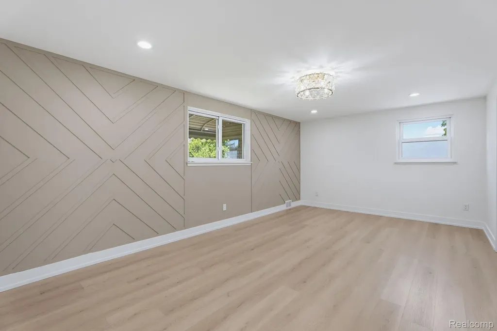 6780 Lee Crest Drive West Bloomfield Charter Township MI 48322