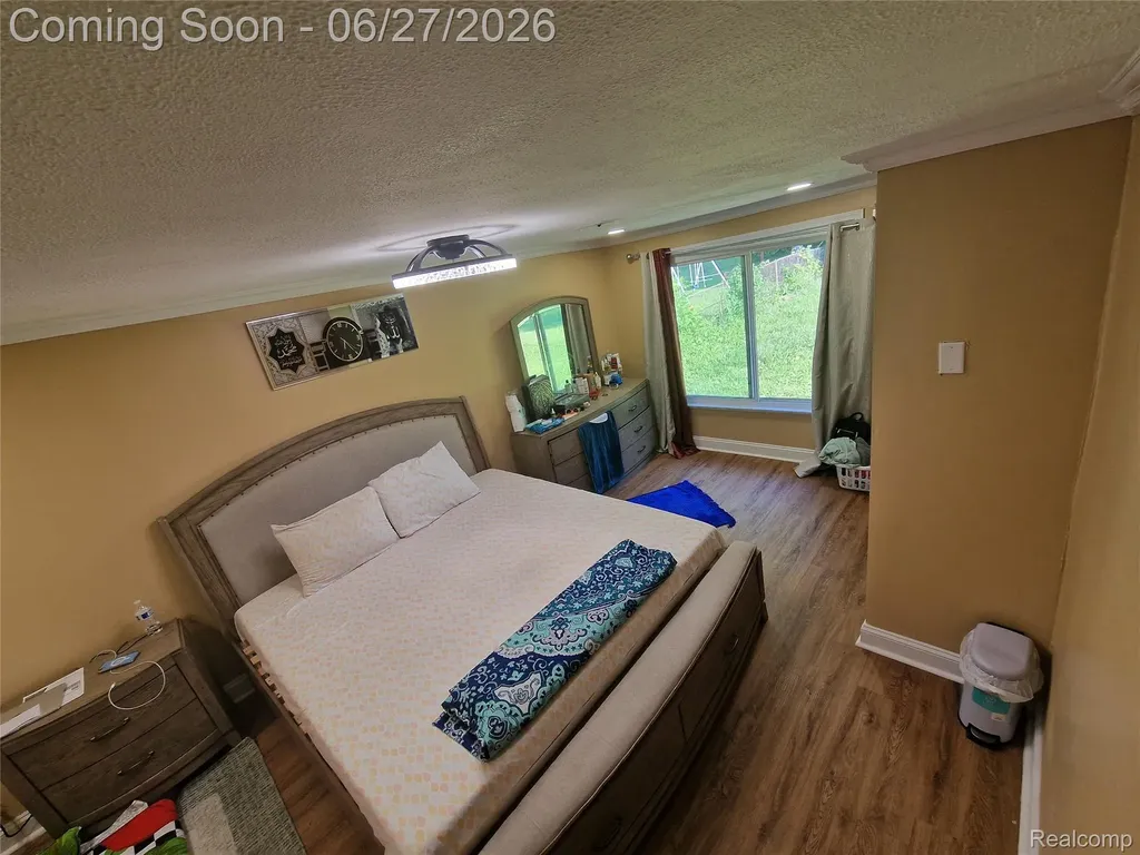 4320 Frazho Road Warren City MI 48091