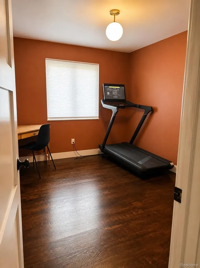 977 Mary Drive Lapeer Township MI 48446