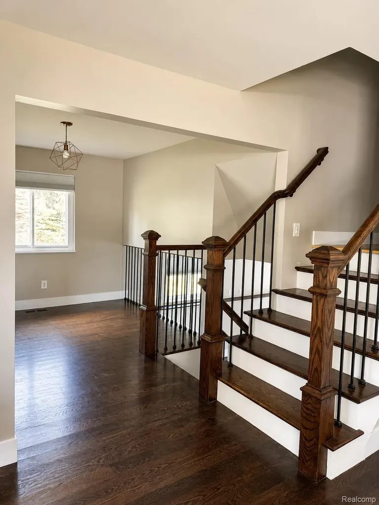 977 Mary Drive Lapeer Township MI 48446