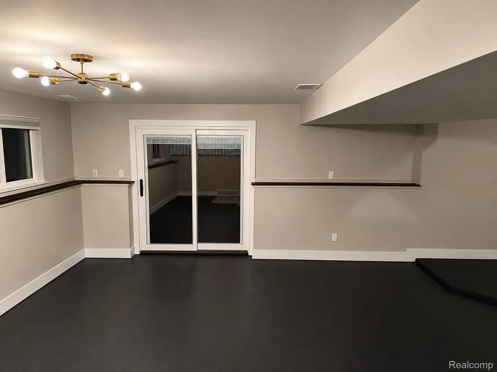 977 Mary Drive Lapeer Township MI 48446