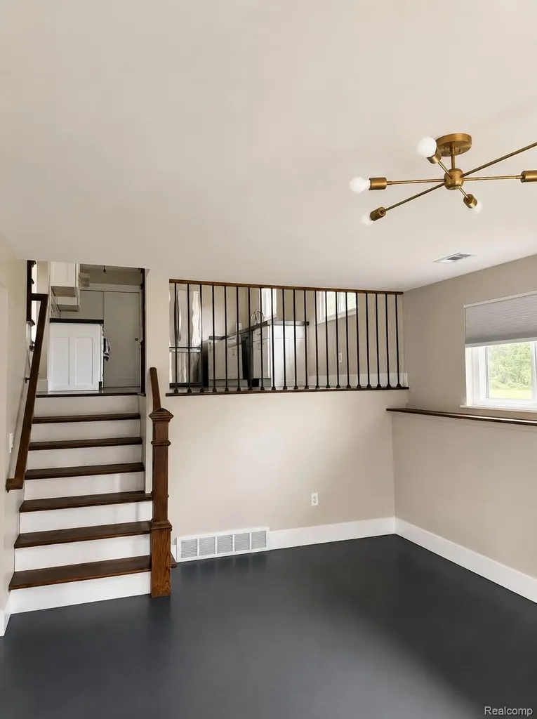 977 Mary Drive Lapeer Township MI 48446