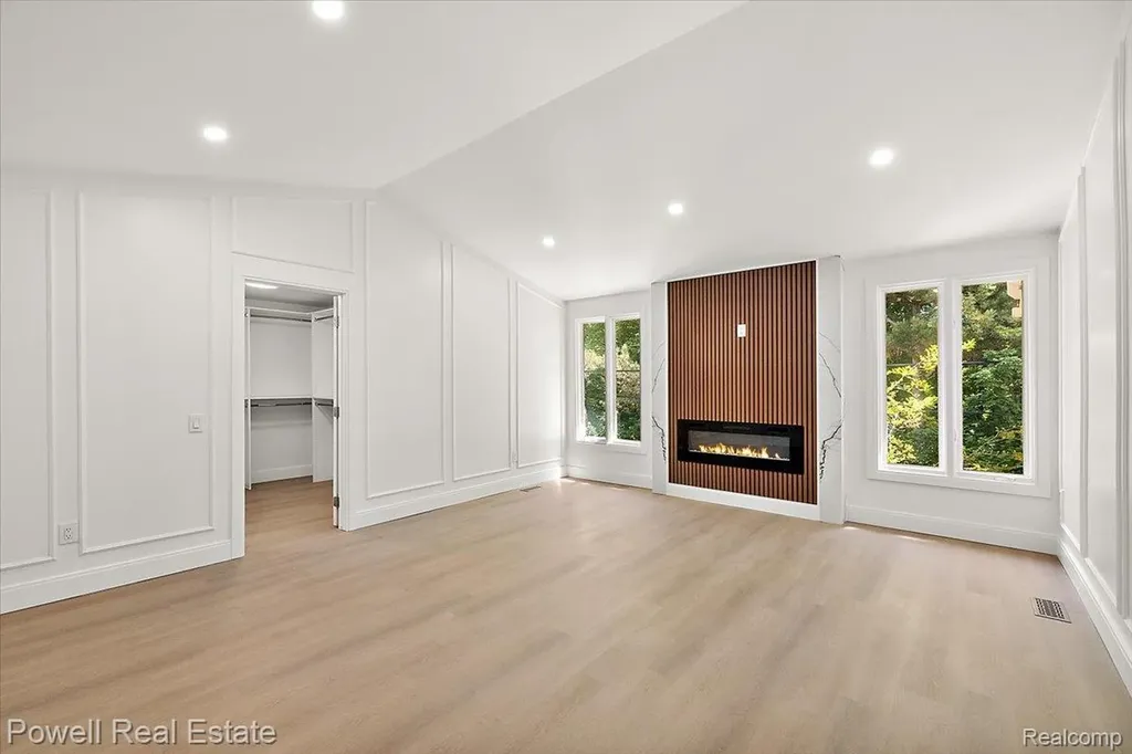 1447 Ravineview Court Bloomfield Hills City MI 48304