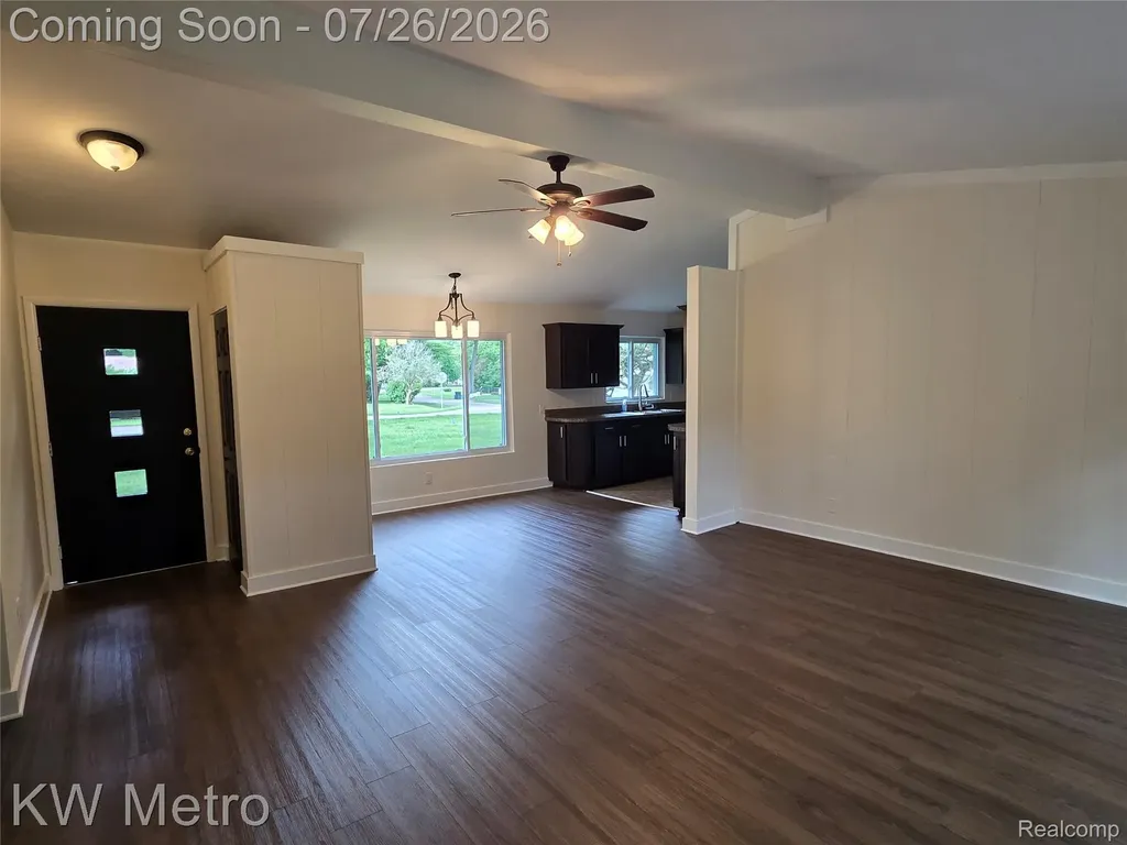 1755 Wellington Avenue Bloomfield Hills City MI 48302