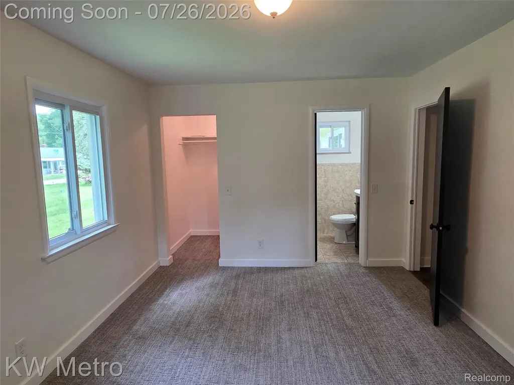 1755 Wellington Avenue Bloomfield Hills City MI 48302