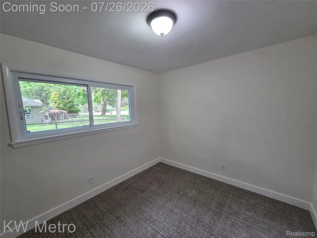 1755 Wellington Avenue Bloomfield Hills City MI 48302