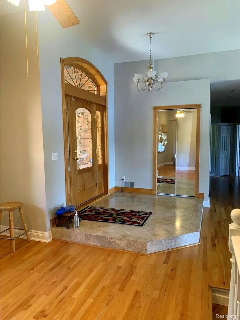 2480 S Baldwin Road Orion Charter Township MI 48360