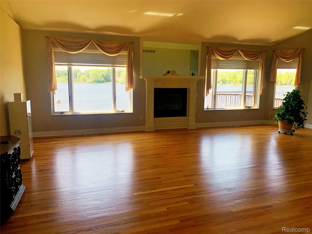 2480 S Baldwin Road Orion Charter Township MI 48360