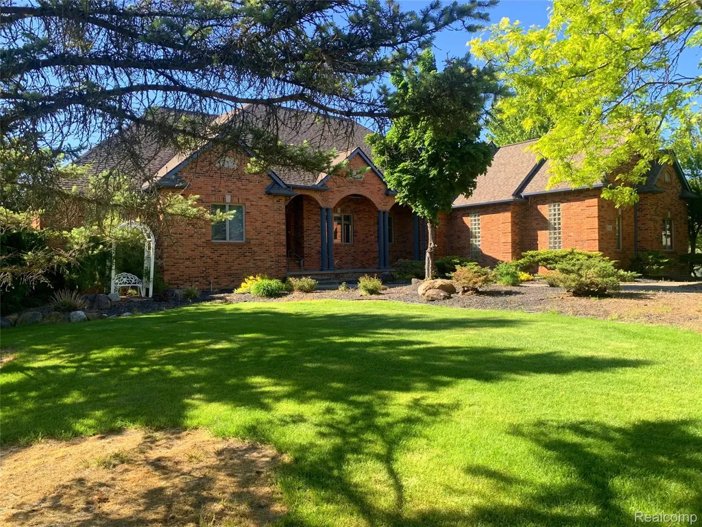 2480 S Baldwin Road Orion Charter Township MI 48360