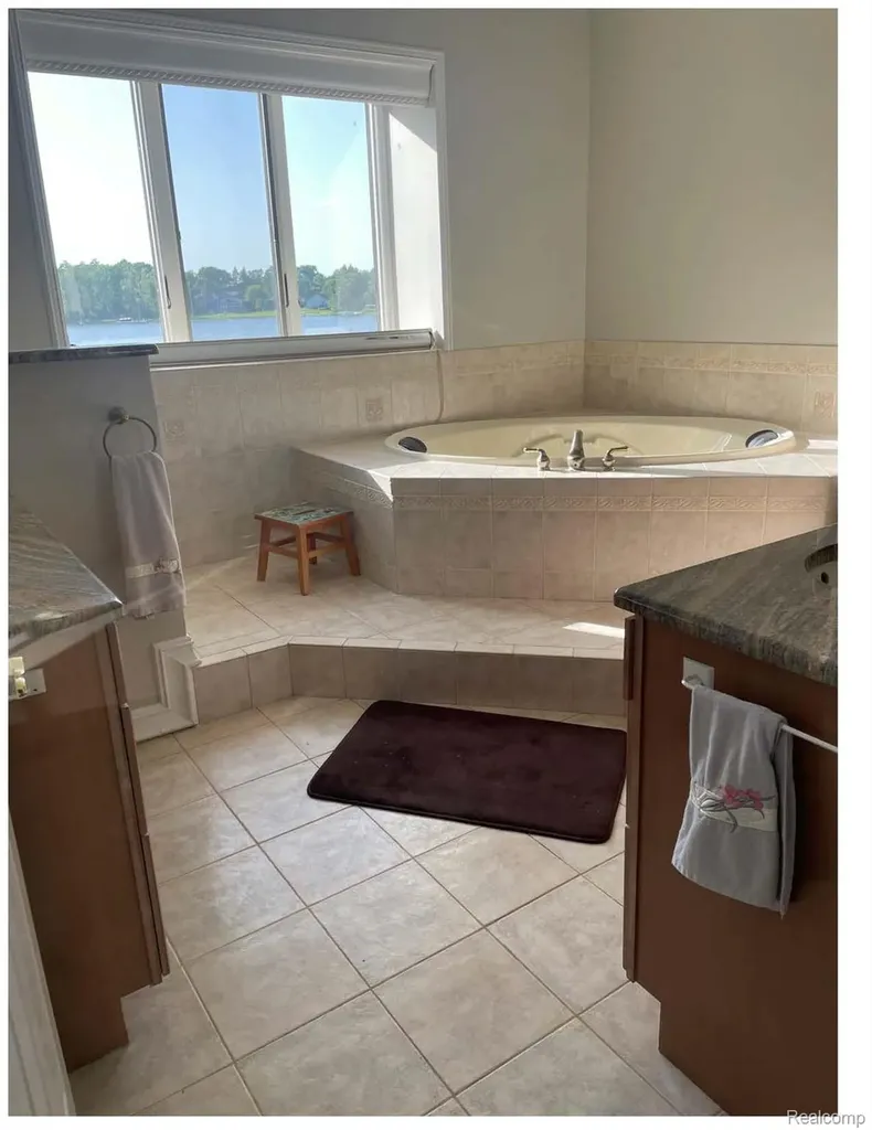 2480 S Baldwin Road Orion Charter Township MI 48360