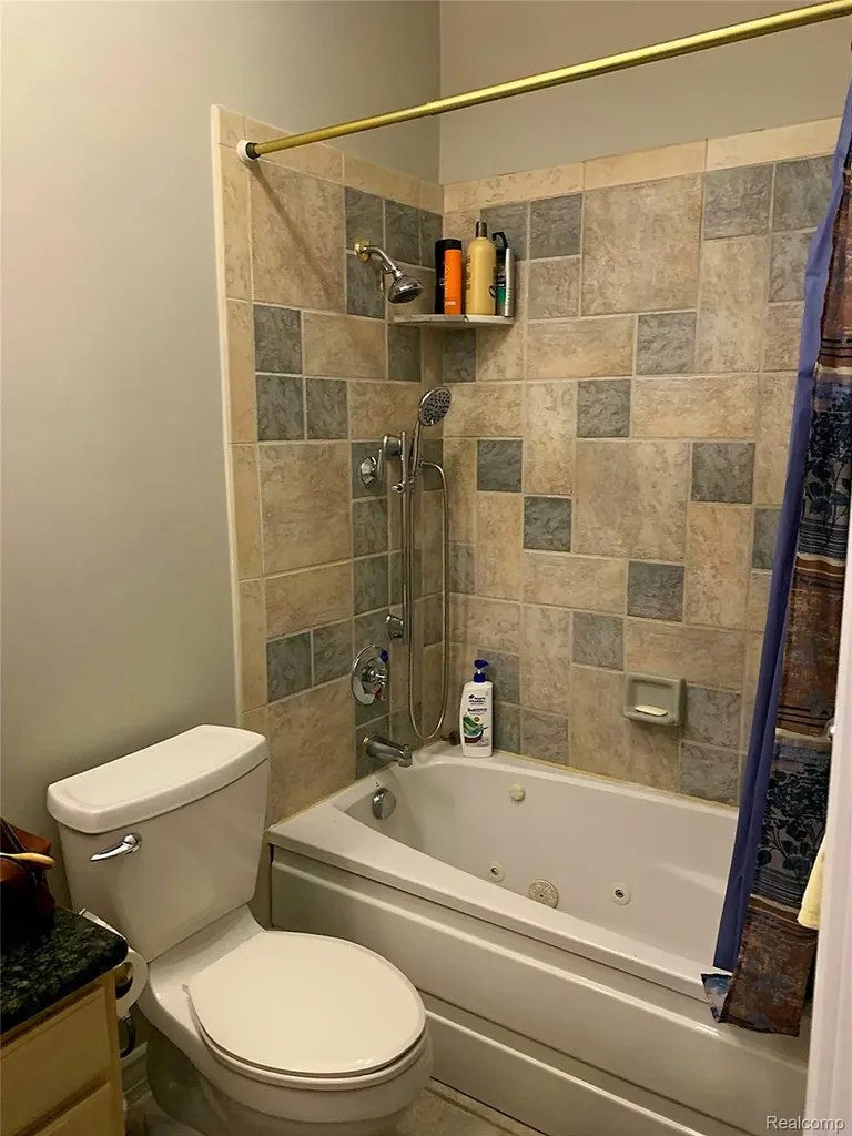 2480 S Baldwin Road Orion Charter Township MI 48360