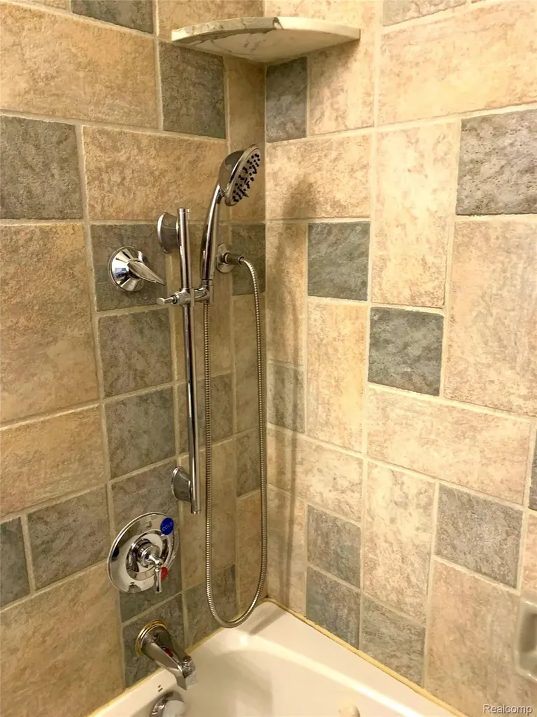 2480 S Baldwin Road Orion Charter Township MI 48360