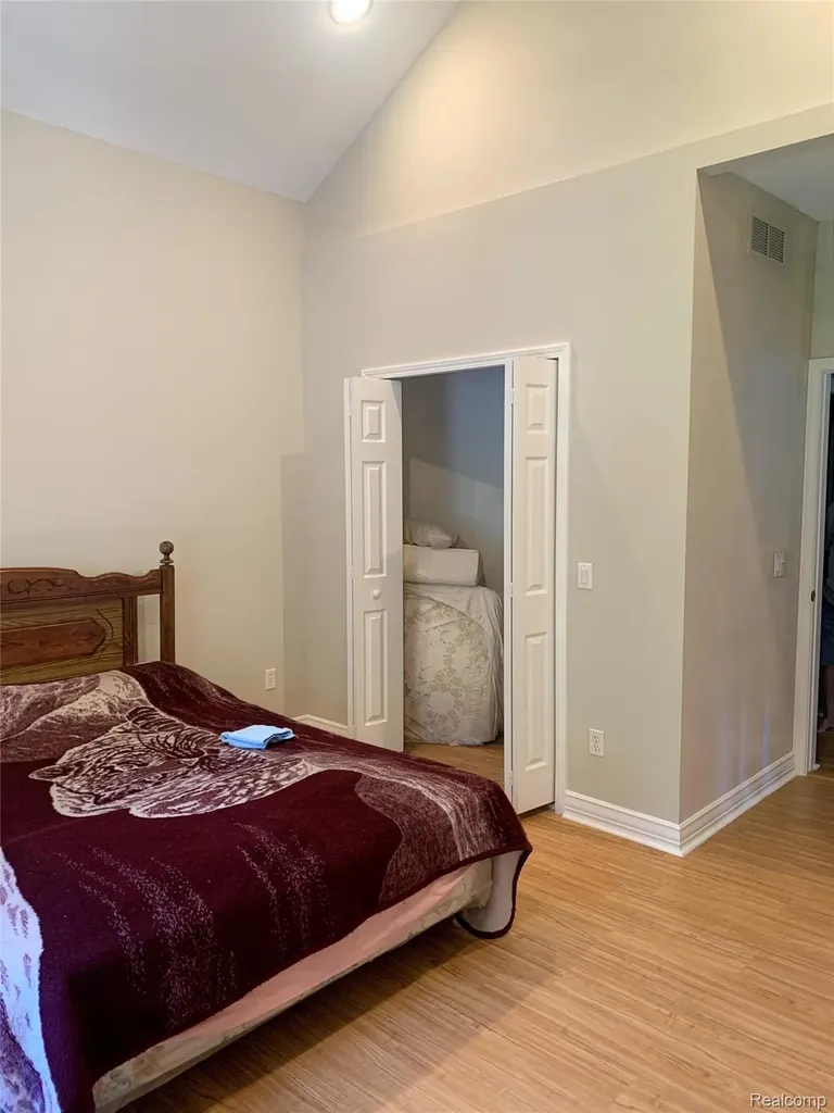 2480 S Baldwin Road Orion Charter Township MI 48360