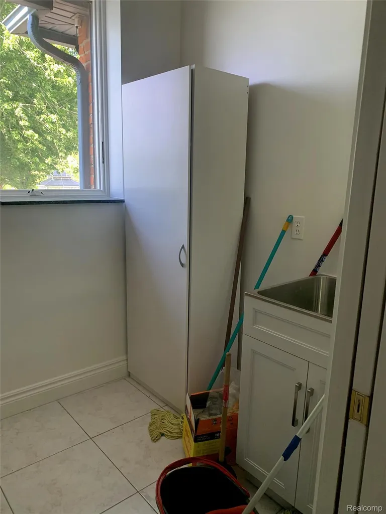 2480 S Baldwin Road Orion Charter Township MI 48360