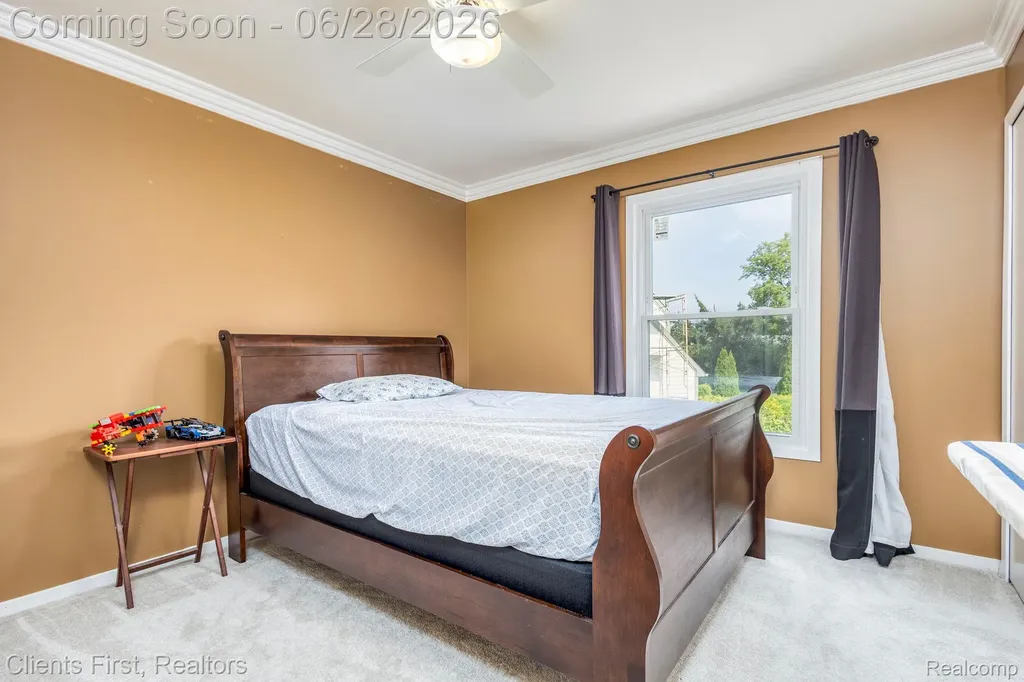 39478 Squire Road Novi City MI 48375