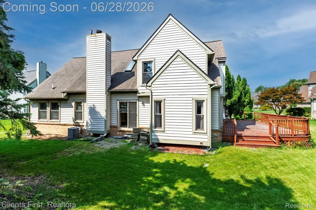 39478 Squire Road Novi City MI 48375