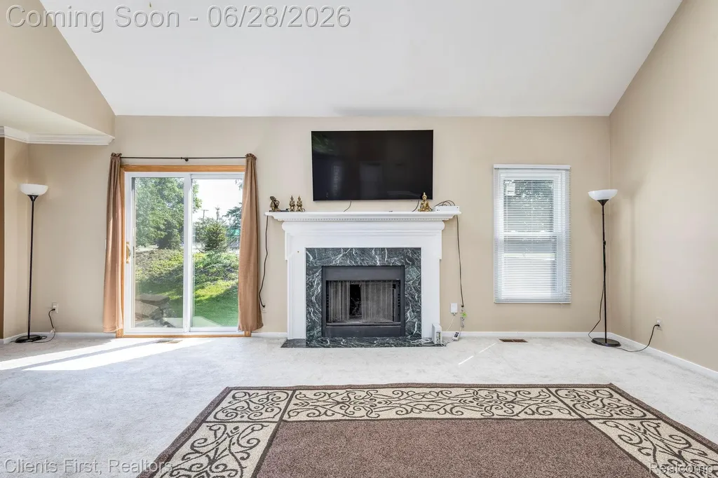 39478 Squire Road Novi City MI 48375