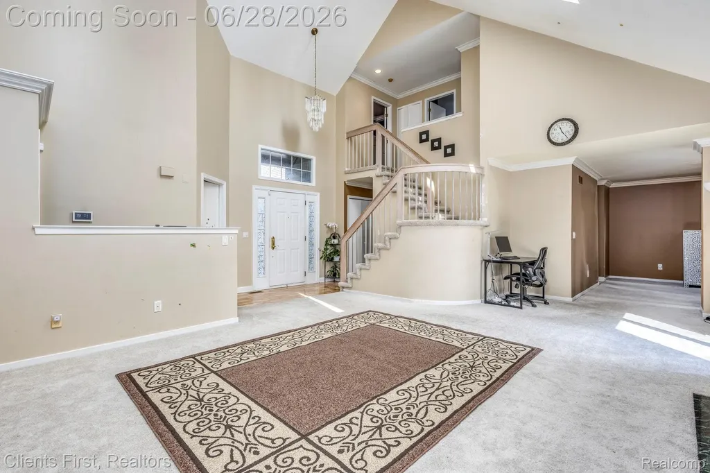 39478 Squire Road Novi City MI 48375
