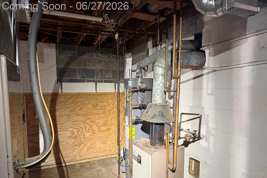 16650 Walcliff Drive Clinton Charter Township MI 48035