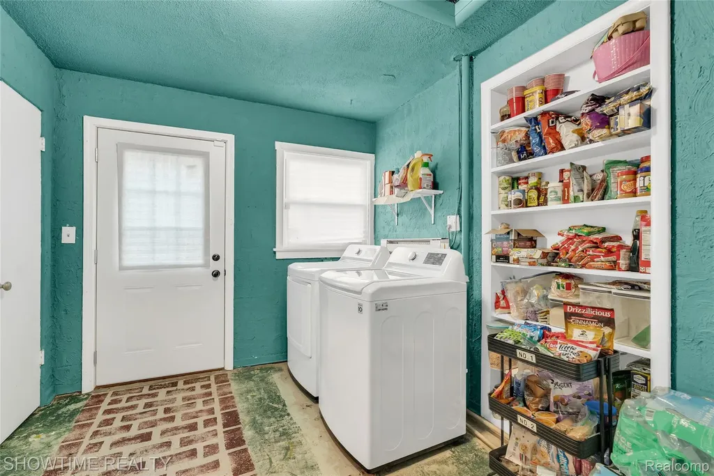 3444 Maple Street Port Huron City MI 48060