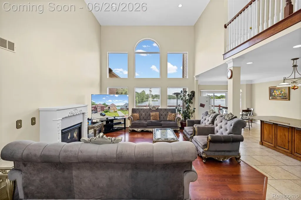 2651 Erma Drive Shelby Charter Township MI 48317