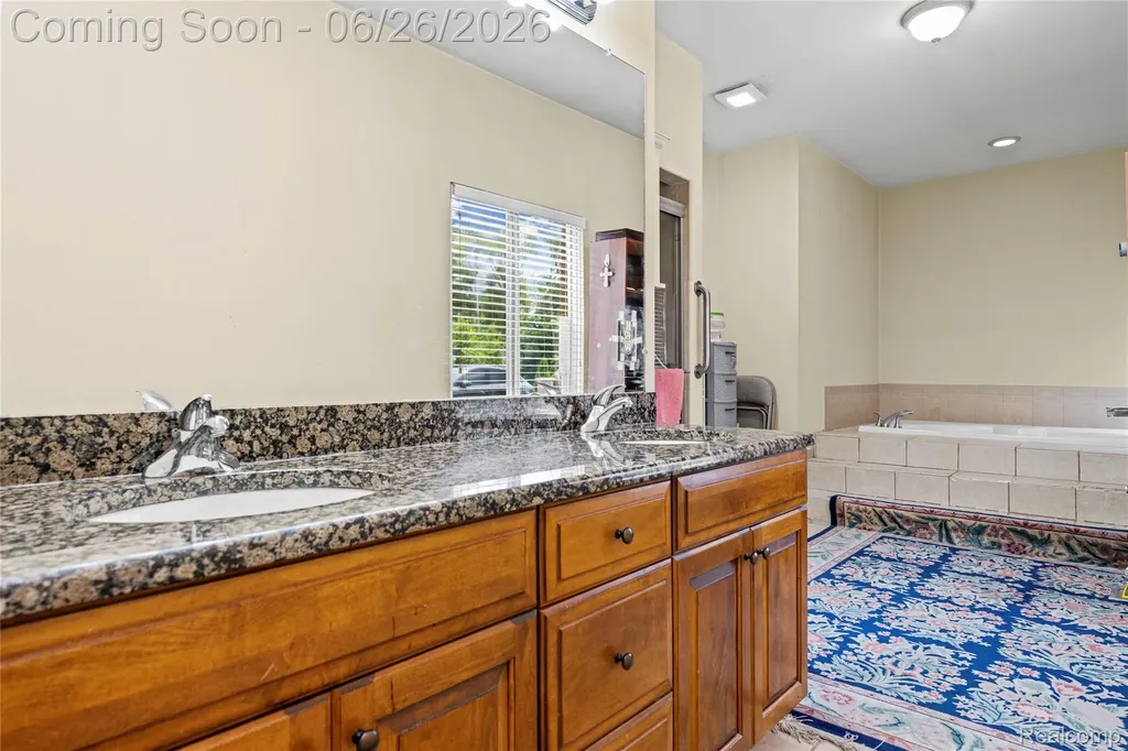2651 Erma Drive Shelby Charter Township MI 48317
