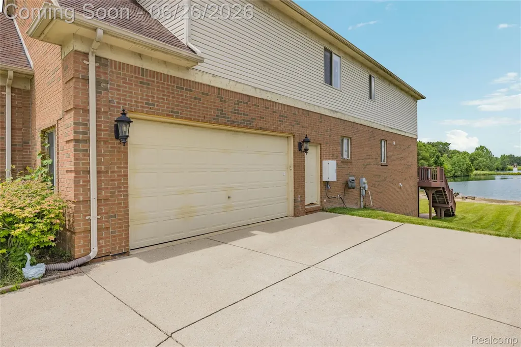 2651 Erma Drive Shelby Charter Township MI 48317