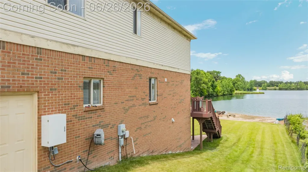2651 Erma Drive Shelby Charter Township MI 48317