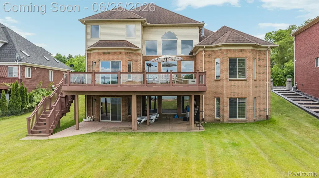 2651 Erma Drive Shelby Charter Township MI 48317
