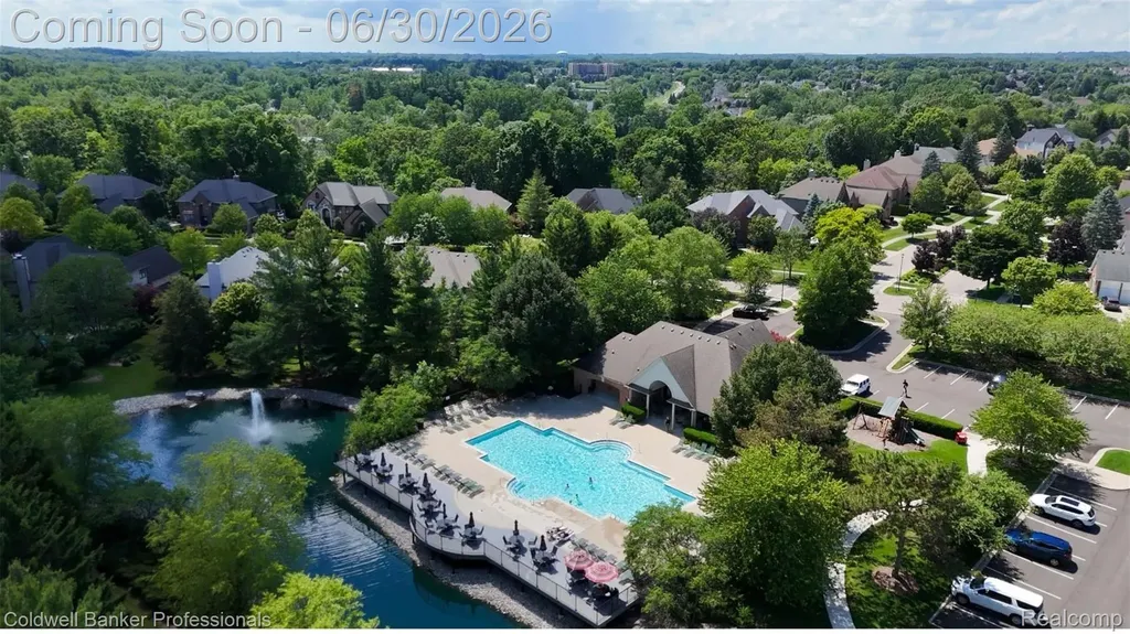 1085 Bloomview Circle Rochester City MI 48307