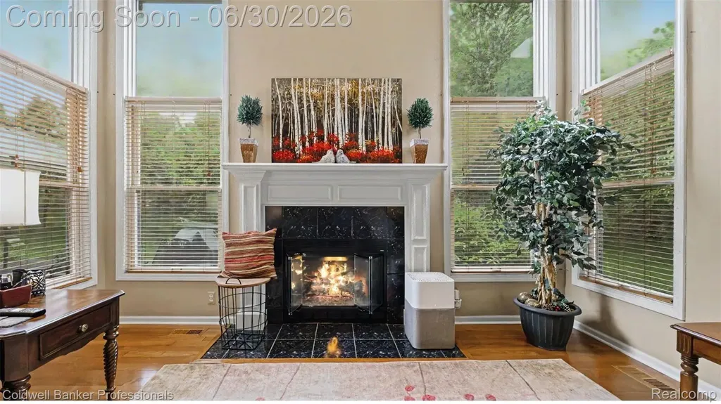 1085 Bloomview Circle Rochester City MI 48307