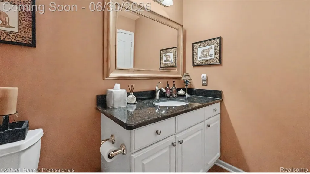 1085 Bloomview Circle Rochester City MI 48307