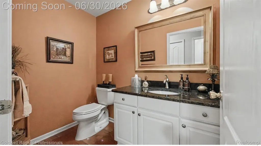 1085 Bloomview Circle Rochester City MI 48307