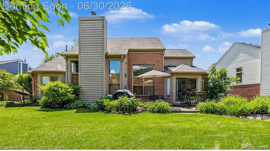 1085 Bloomview Circle Rochester City MI 48307
