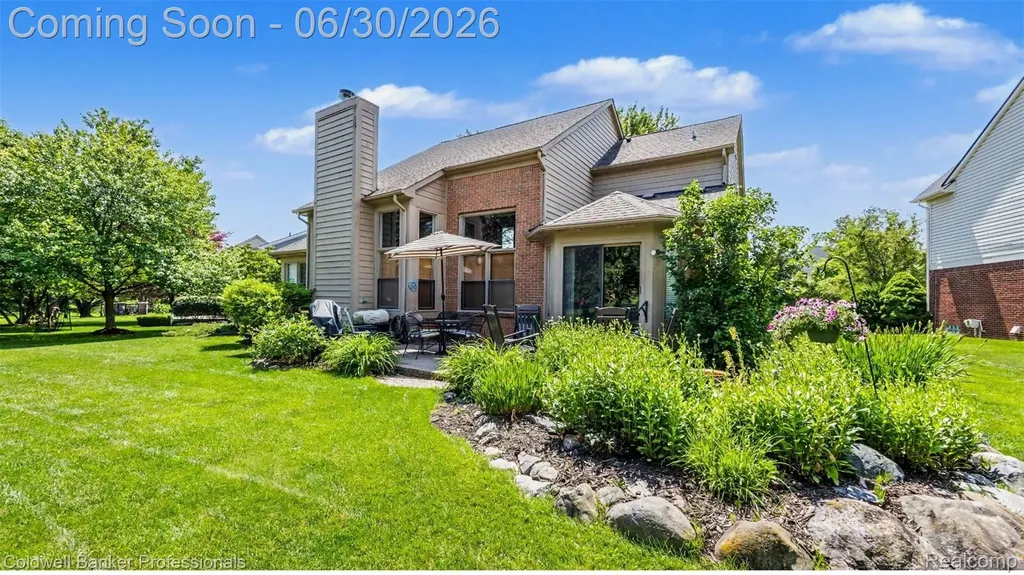 1085 Bloomview Circle Rochester City MI 48307