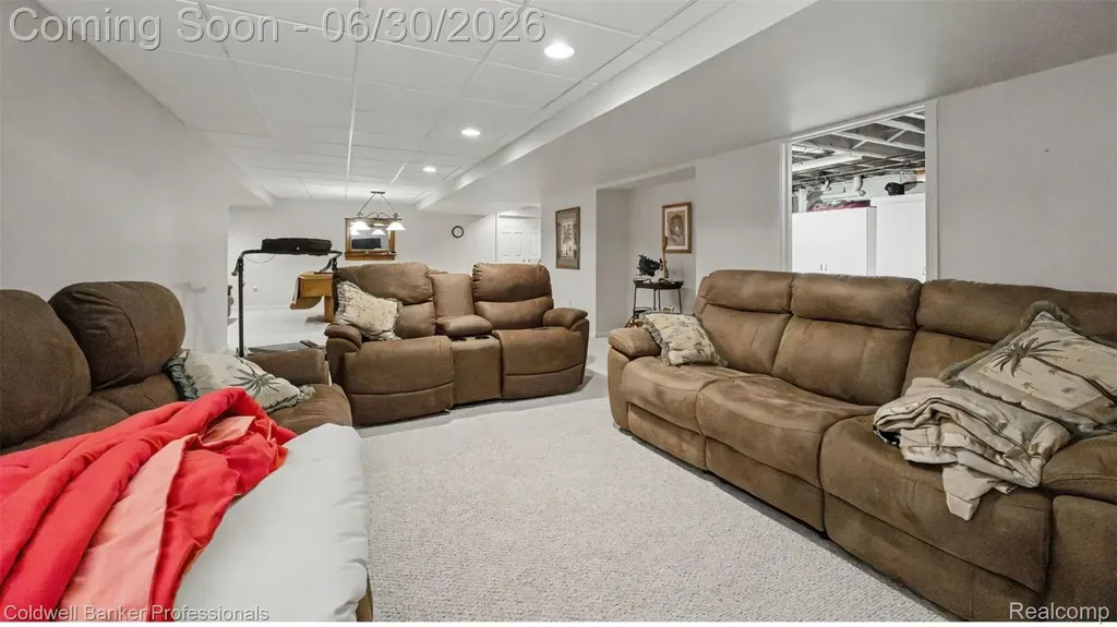 1085 Bloomview Circle Rochester City MI 48307