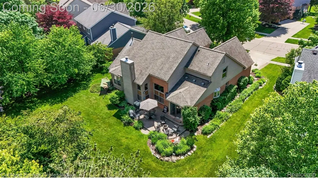 1085 Bloomview Circle Rochester City MI 48307