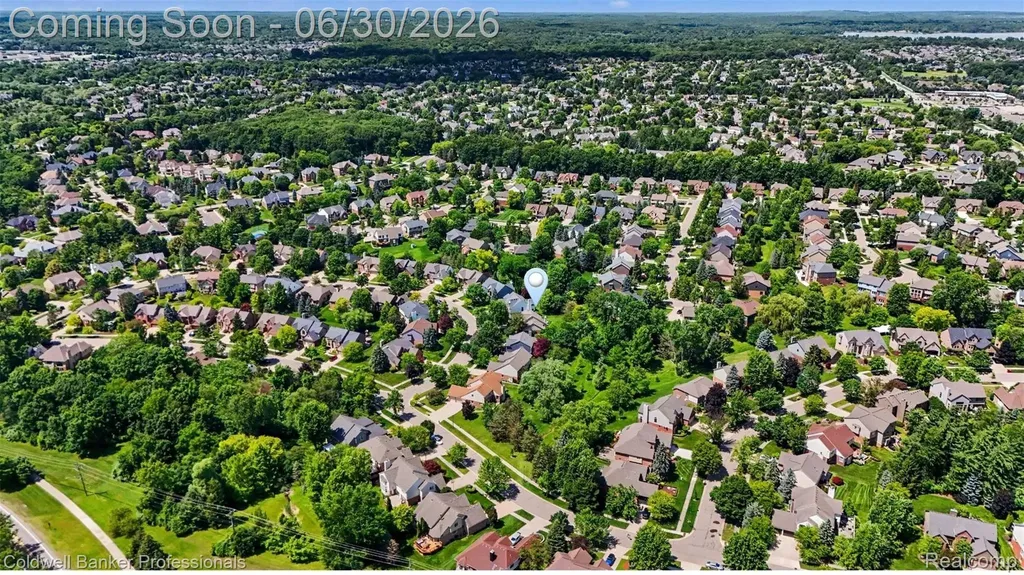 1085 Bloomview Circle Rochester City MI 48307